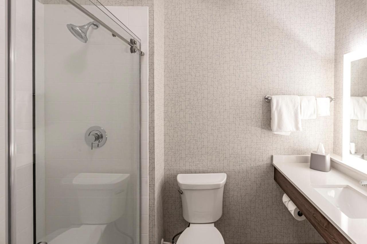 Holiday Inn Express & Suites - Columbus - Worthington By Ihg Extérieur photo