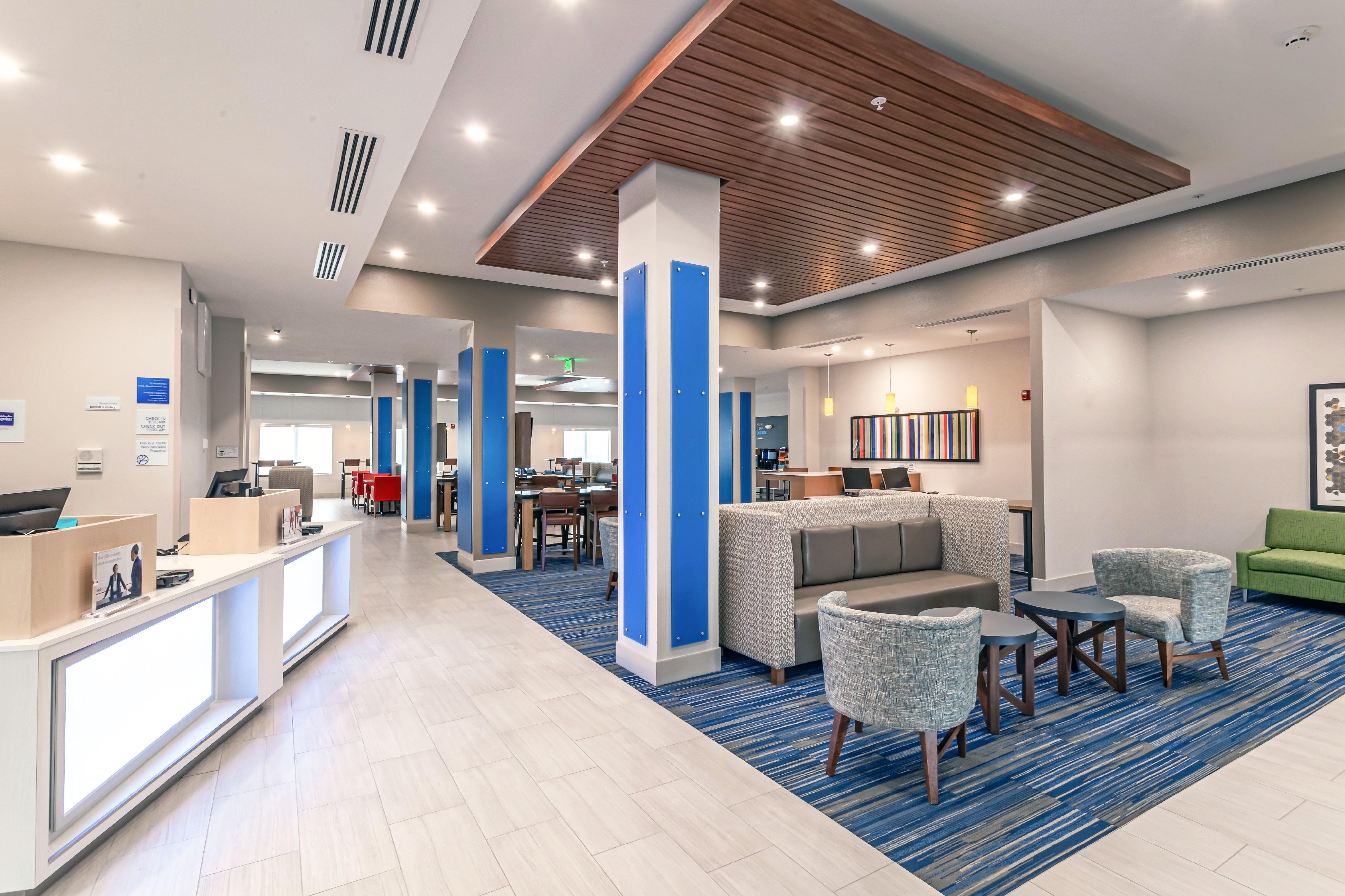 Holiday Inn Express & Suites - Columbus - Worthington By Ihg Extérieur photo