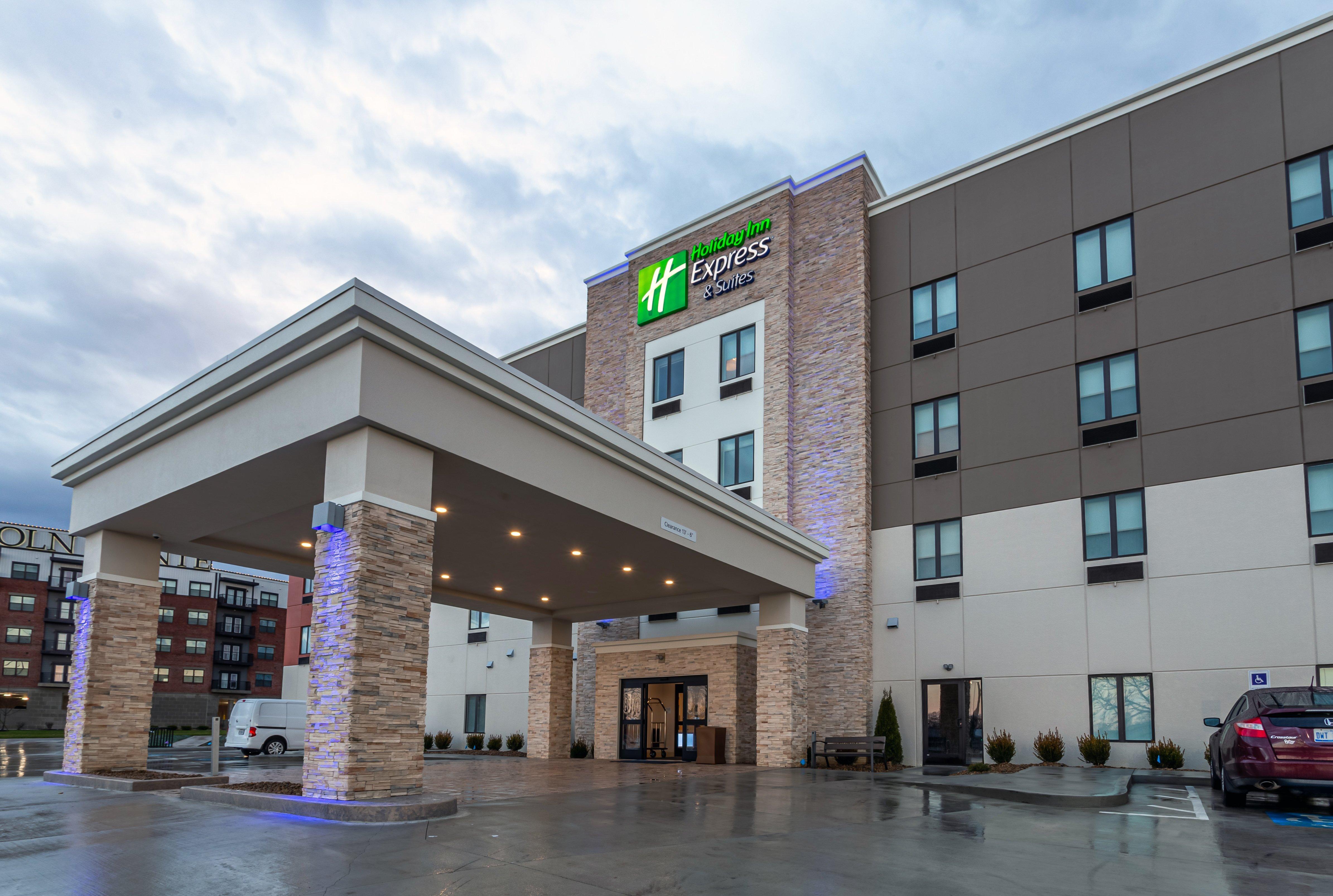 Holiday Inn Express & Suites - Columbus - Worthington By Ihg Extérieur photo