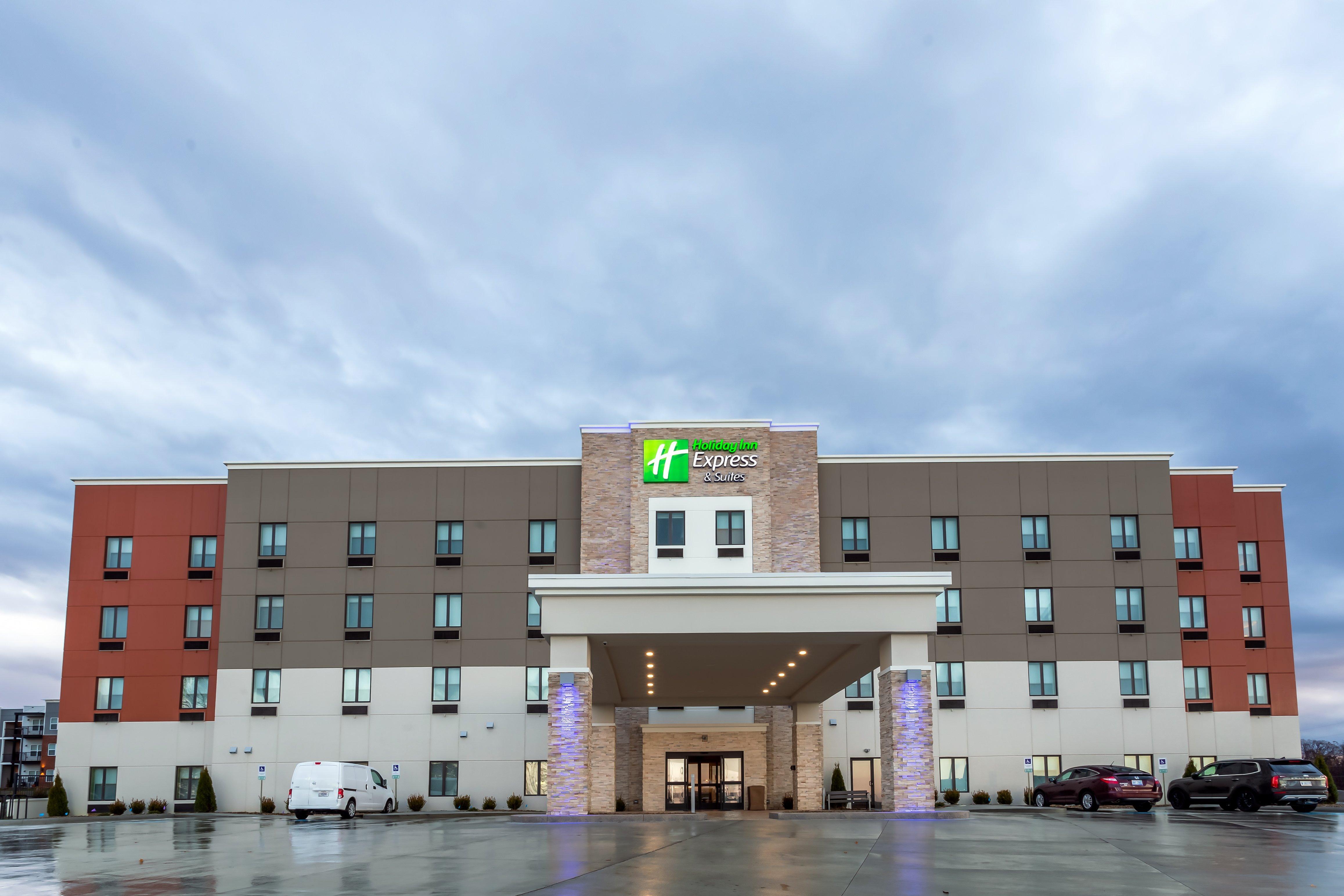 Holiday Inn Express & Suites - Columbus - Worthington By Ihg Extérieur photo